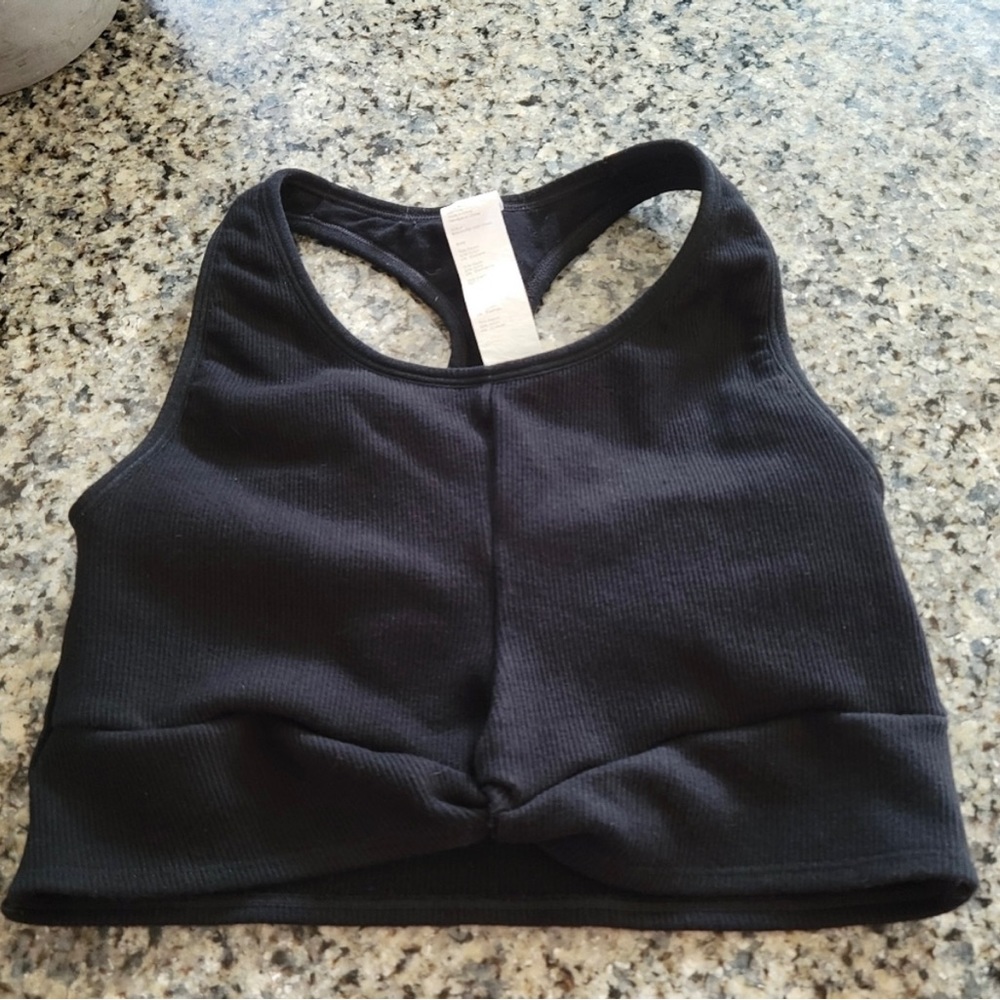 Women’s Fabletics size medium black ribbed longline sports bra